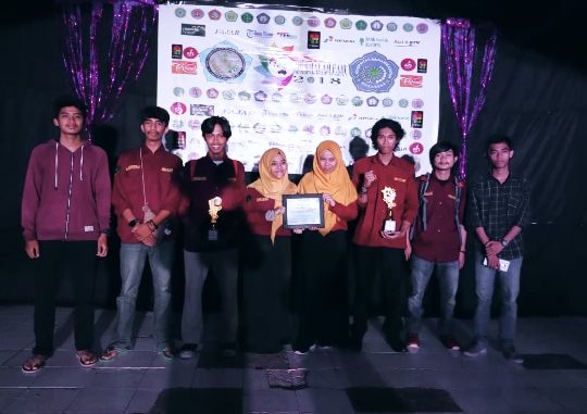 Gambar Mahasiswa UIN Alauddin Raih Dua Piala  Festival Muamalah Fair